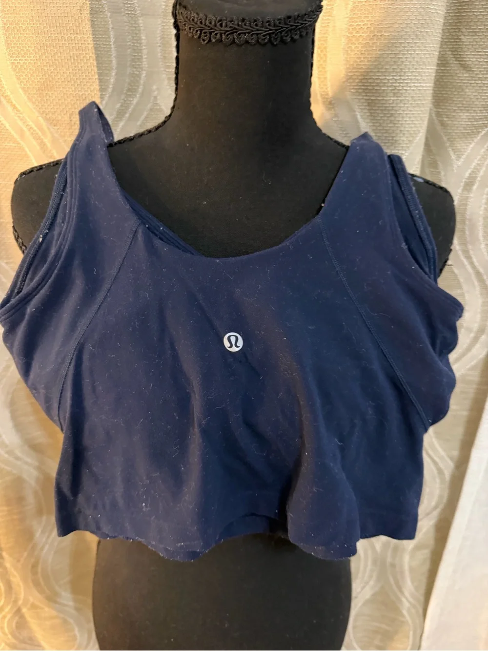 Lululemon Navy Cropped Tank Top - Women